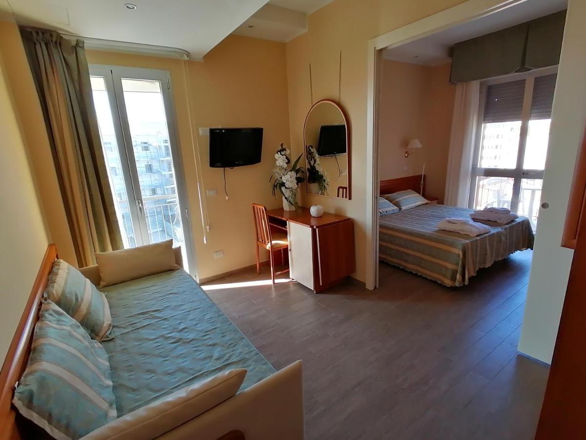 Hotel Nordic ベラーリア・イジェア・マリーナ エクステリア 写真