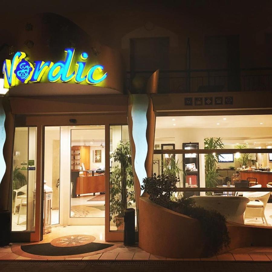 Hotel Nordic ベラーリア・イジェア・マリーナ エクステリア 写真